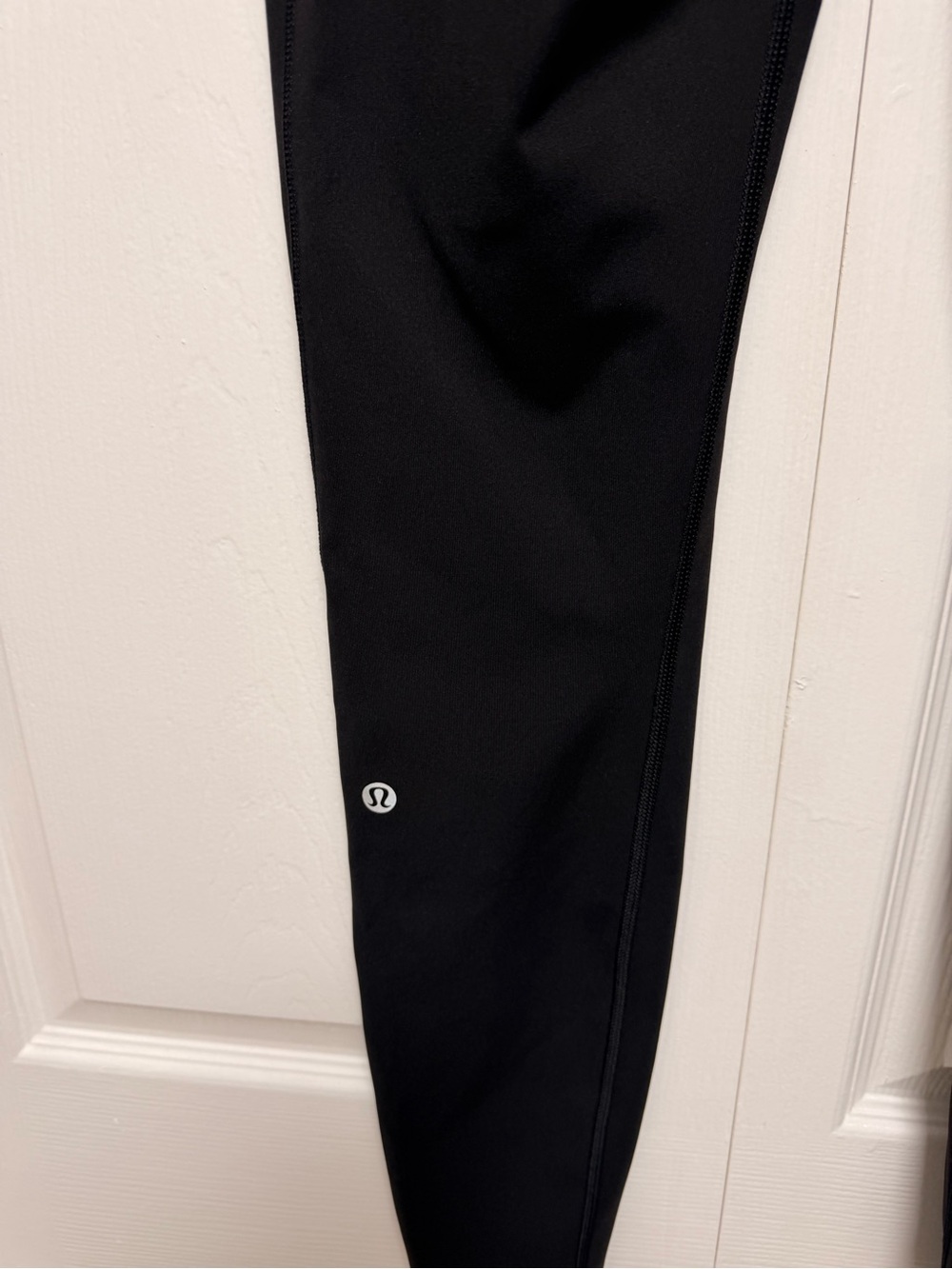 Lululemon Athletica Speed Up Leggings Black with Side Pockets Size 6 - Picture 7 of 8